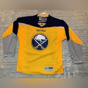 Reebok Edge Authentic Buffalo Sabres NHL Jersey Yellow Alternate Sz Large